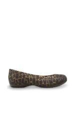 خرید مستقیم و آسان از ترندیول ترکیه بابت دخترانه برند کراکس Crocs با کد CARLISA GIRAFFE PRINT FLA