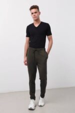 خرید مستقیم و آسان از ترندیول ترکیه شلوار گرمکن ورزشی مردانه برند  Keep Out با کد KEEP-5026-KHAKI