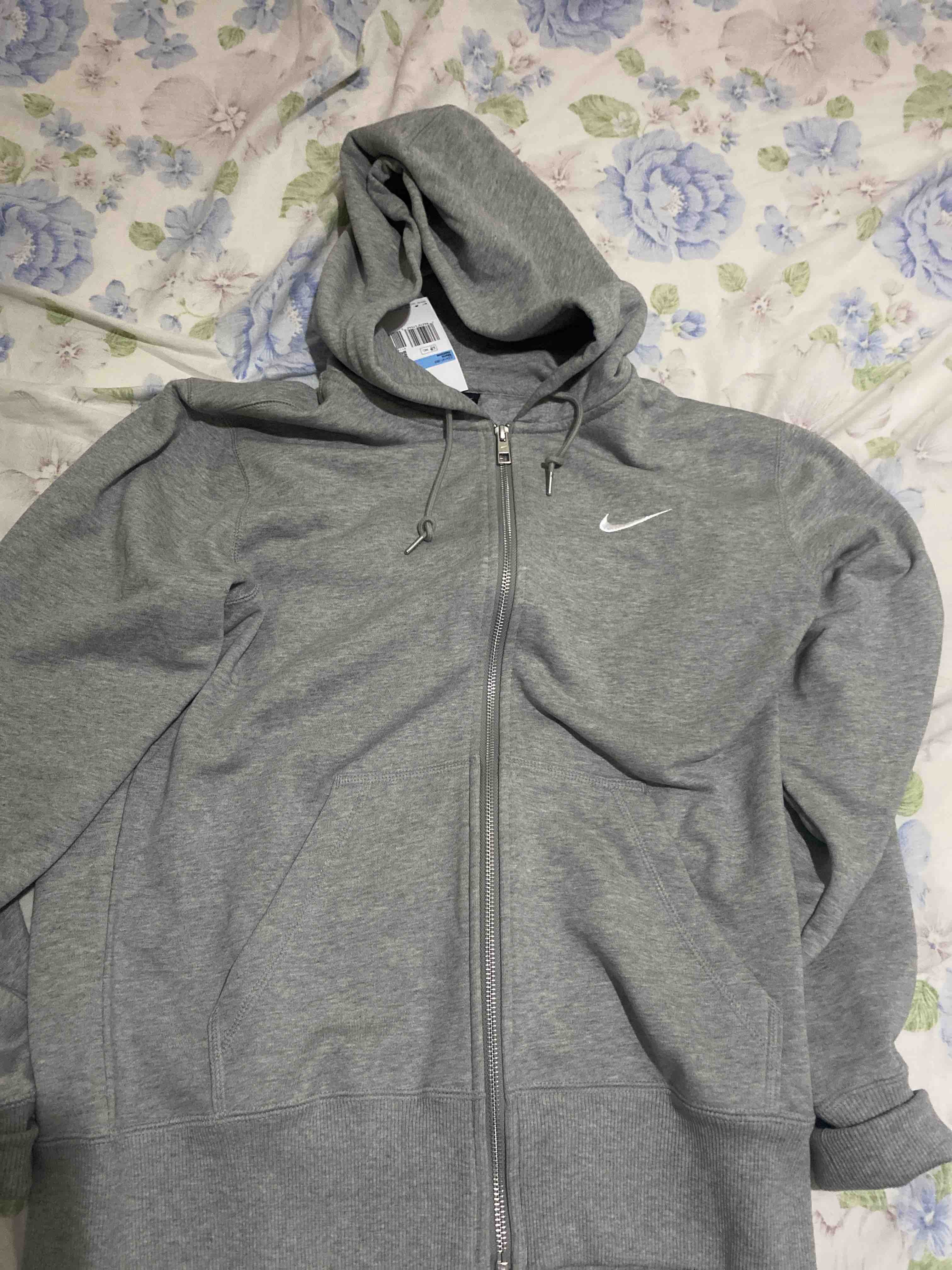 سویشرت مردانه برند نایک Nike اورجینال Est669 photo review