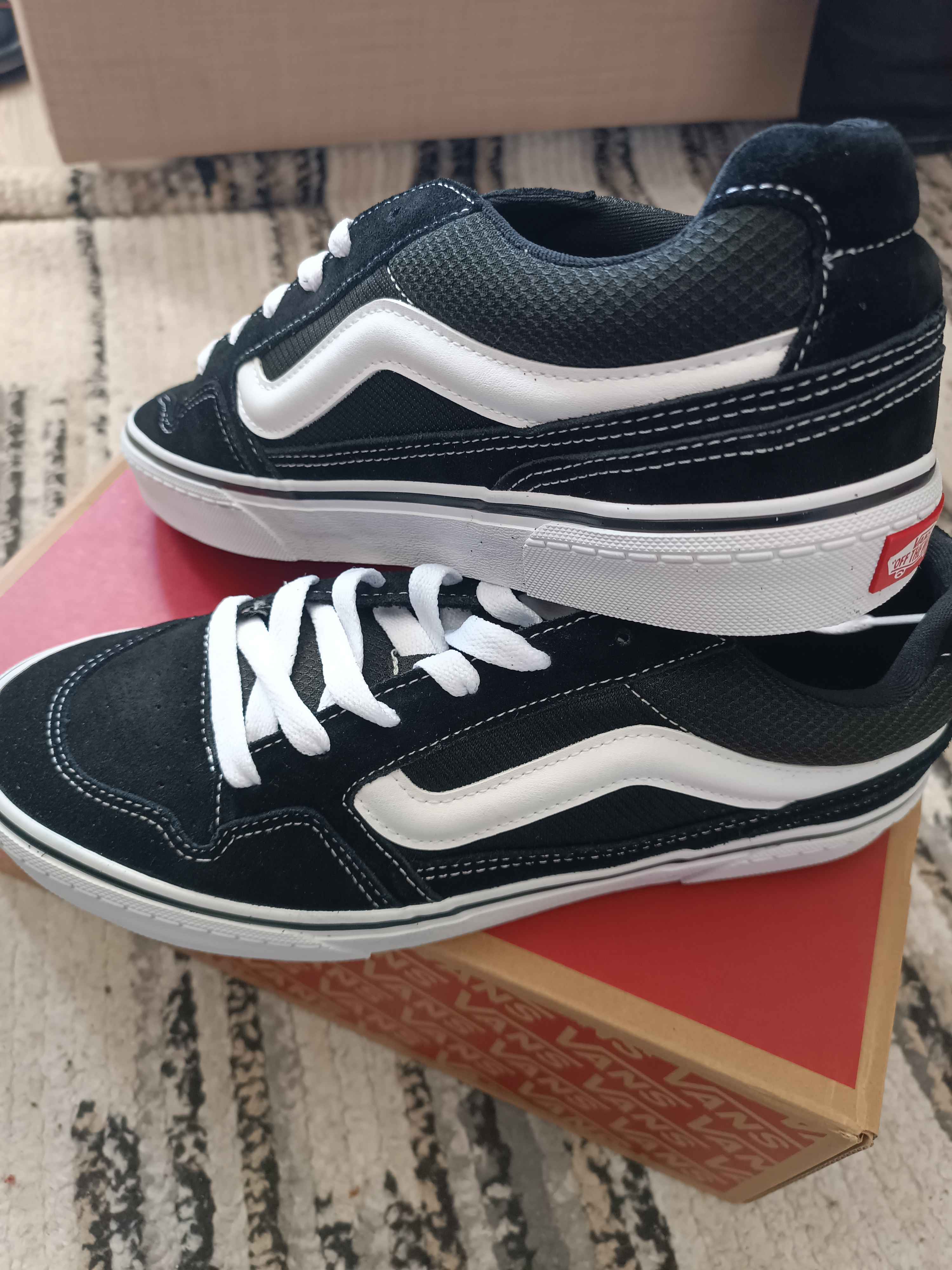 اسنیکر مردانه برند ونس Vans اورجینال VN0A5JM2BA21 photo review