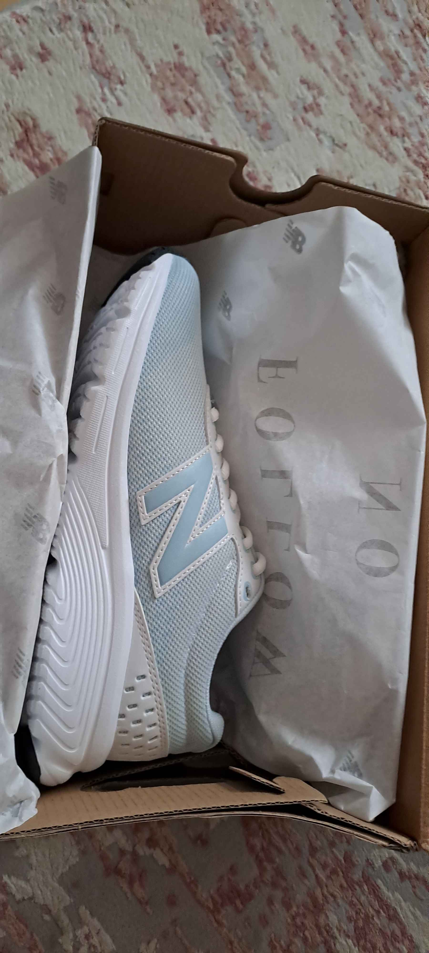 کتانی رانینگ زنانه آبی سرمه ای نیوبالانس New Balance W411BL2 photo review