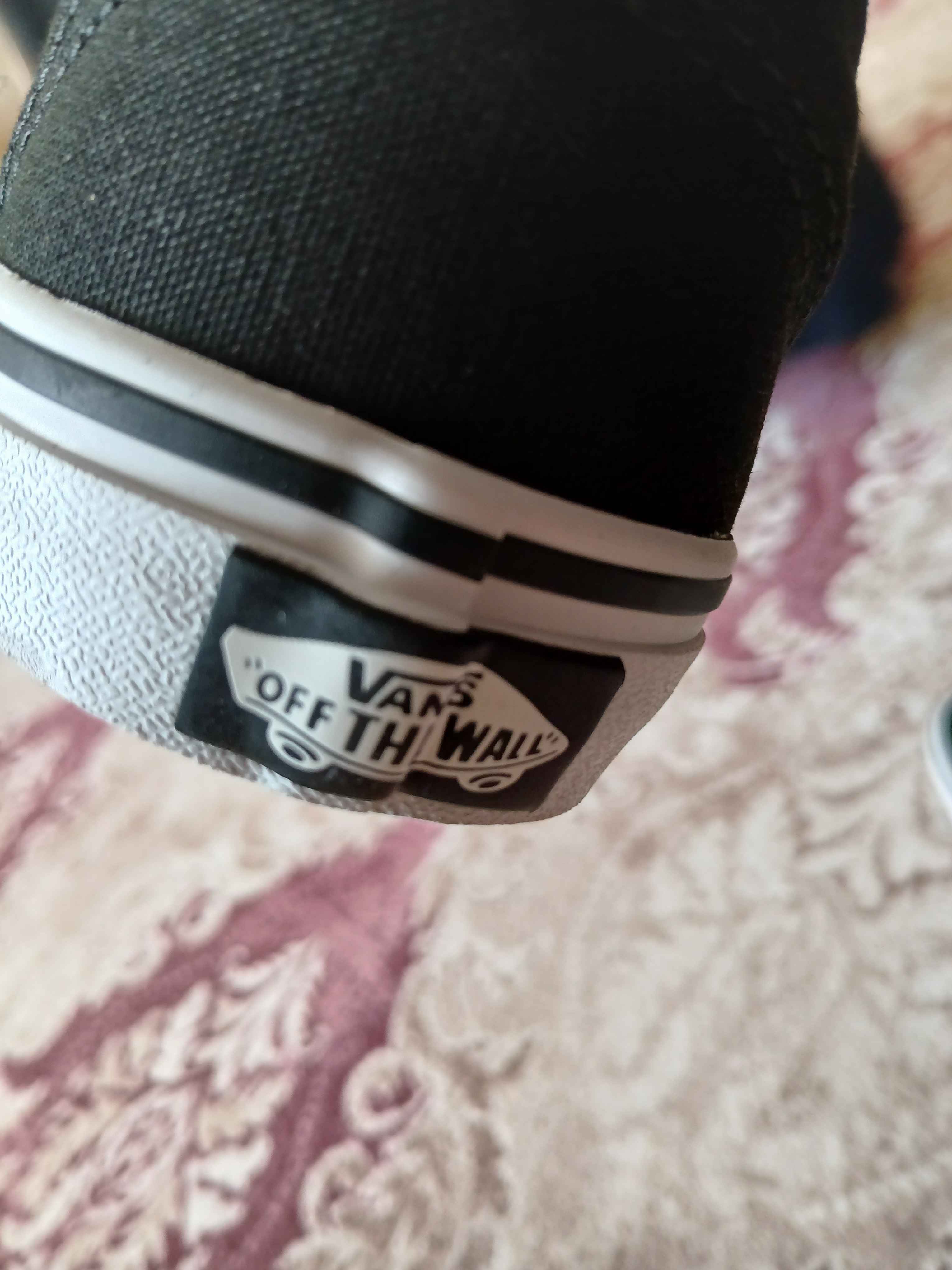 اسنیکر زنانه مشکی ونس Vans VN000KI51871 photo review