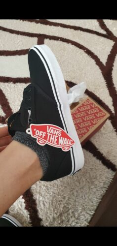 اسنیکر زنانه مشکی ونس Vans VN000KI51871 photo review