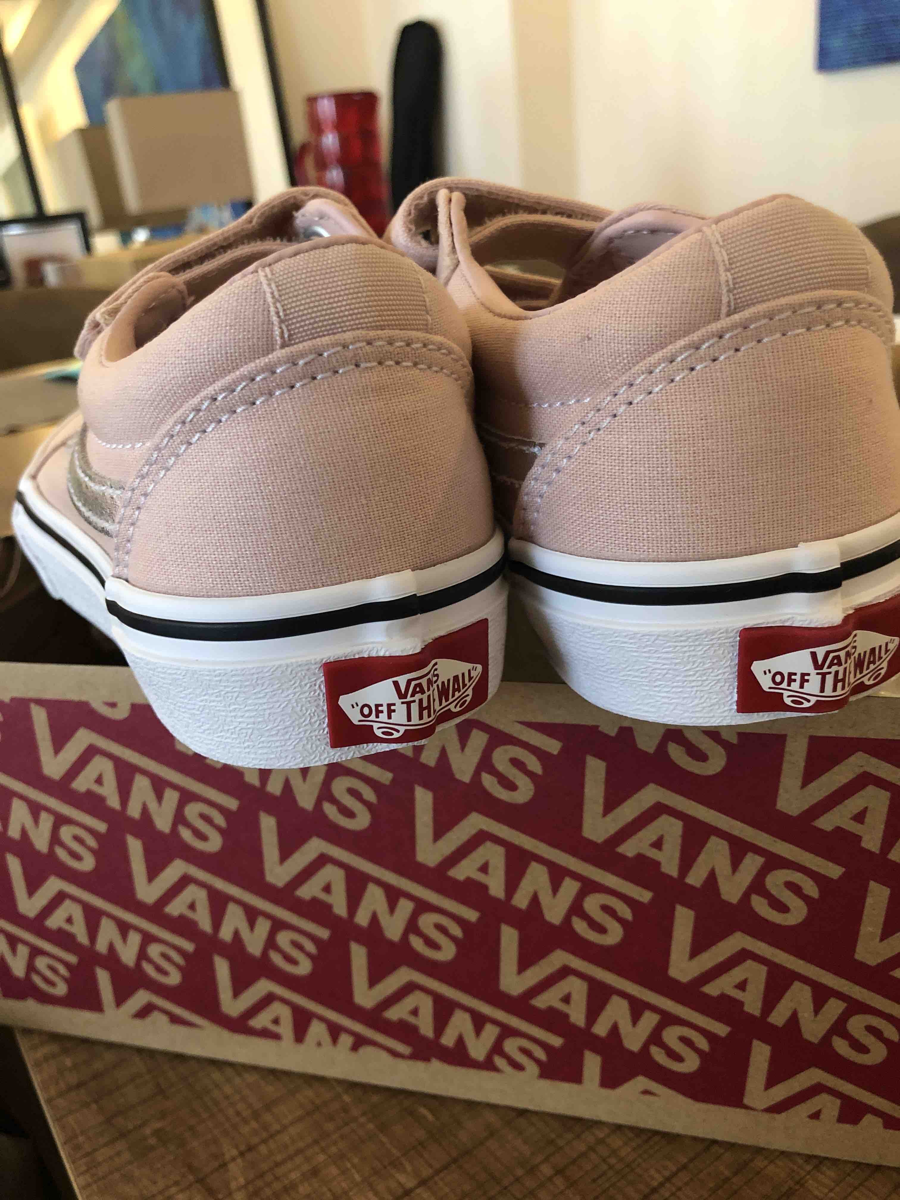 اسنیکر زنانه صورتی ونس Vans 1519382 photo review