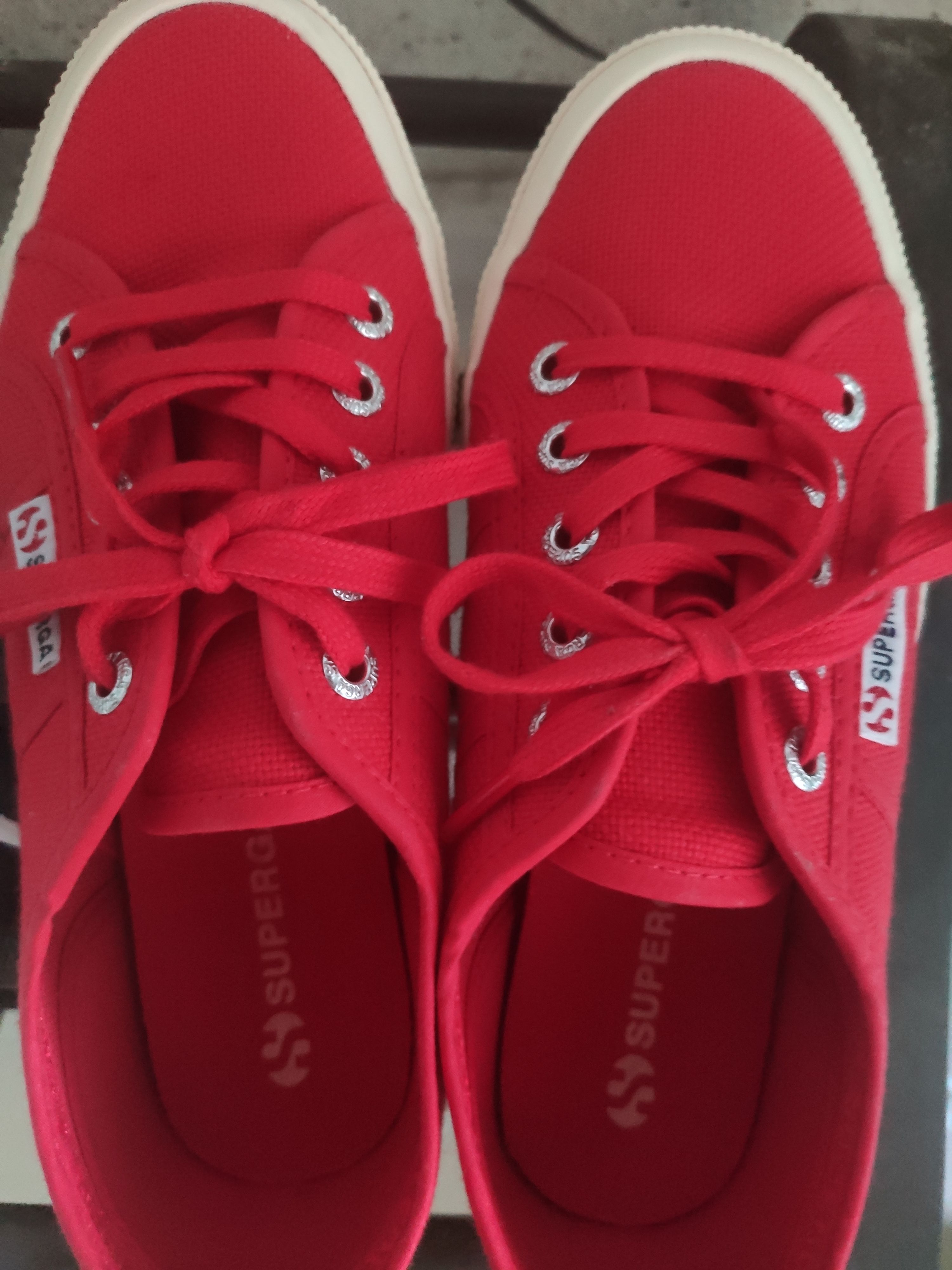 اسنیکر زنانه برند سوپرگا Superga اورجینال S000010-t photo review