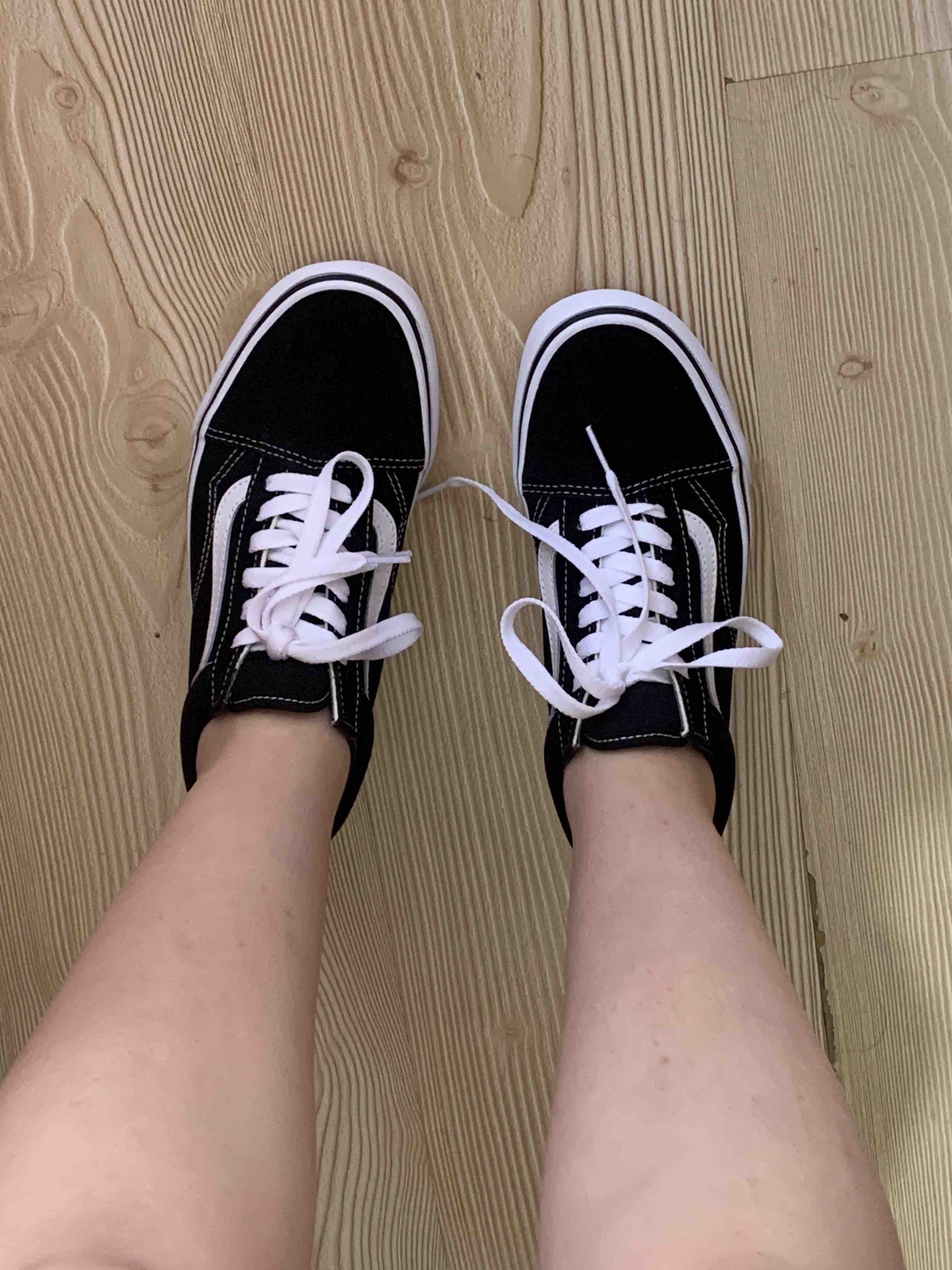 اسنیکر زنانه برند ونس Vans اورجینال VD3HY28-S photo review