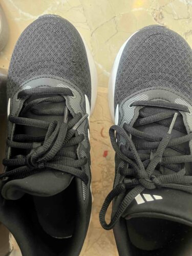 کتانی رانینگ زنانه رنگارنگ آدیداس adidas ID5258 photo review