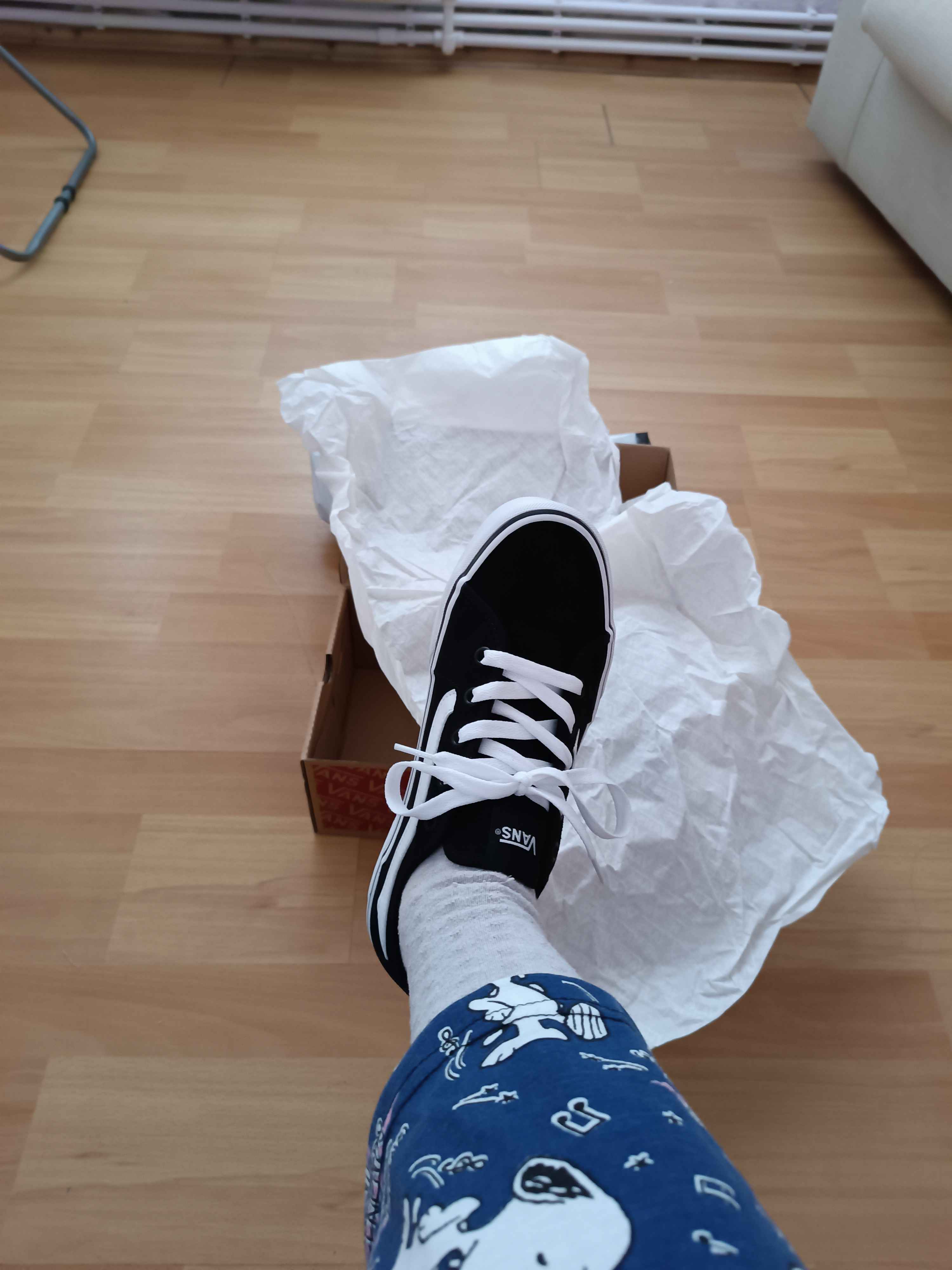 اسنیکر زنانه برند ونس Vans اورجینال VN0A45NMIJU1 photo review