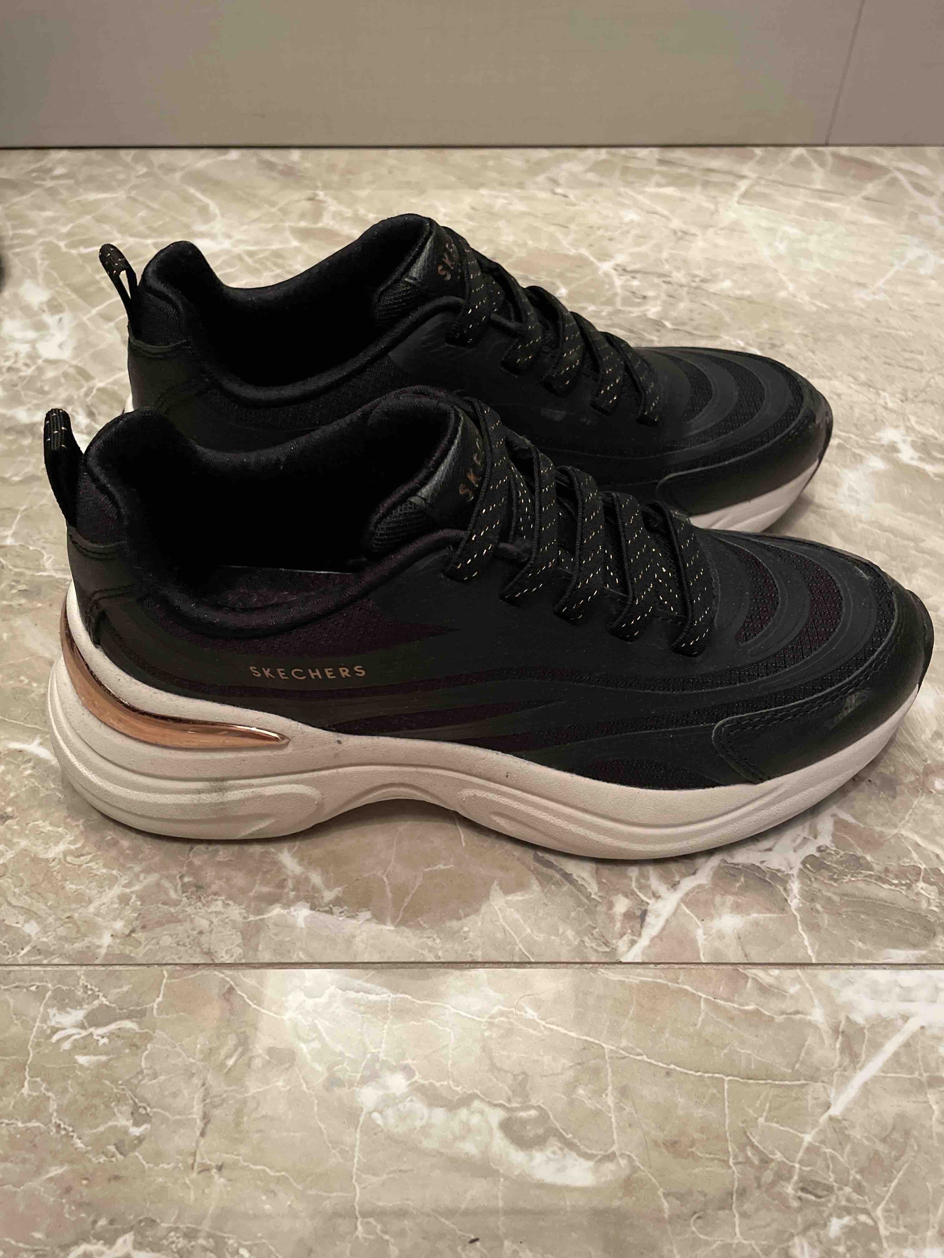 کتانی رانینگ زنانه مشکی اسکیچرز Skechers 177575 BLK photo review