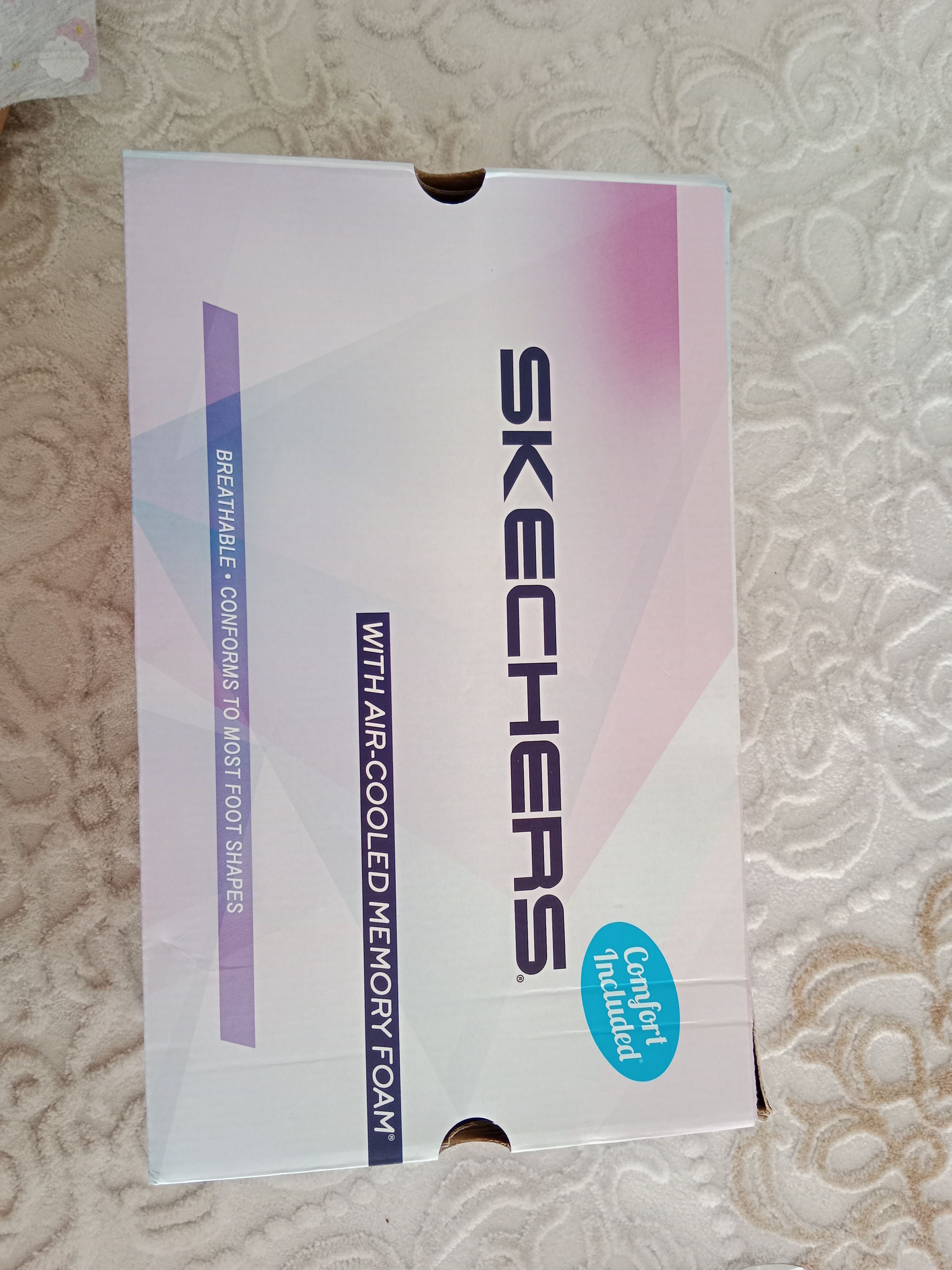 کتانی رانینگ زنانه مشکی اسکیچرز Skechers 88888316TKBBK photo review