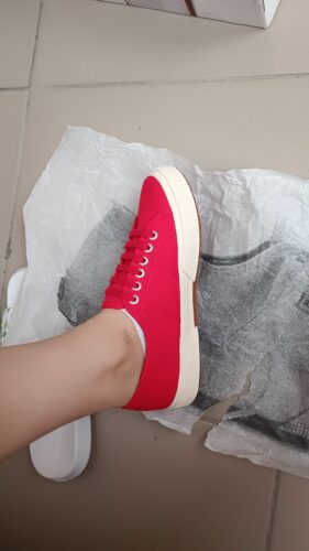 اسنیکر زنانه برند سوپرگا Superga اورجینال S000010-t photo review