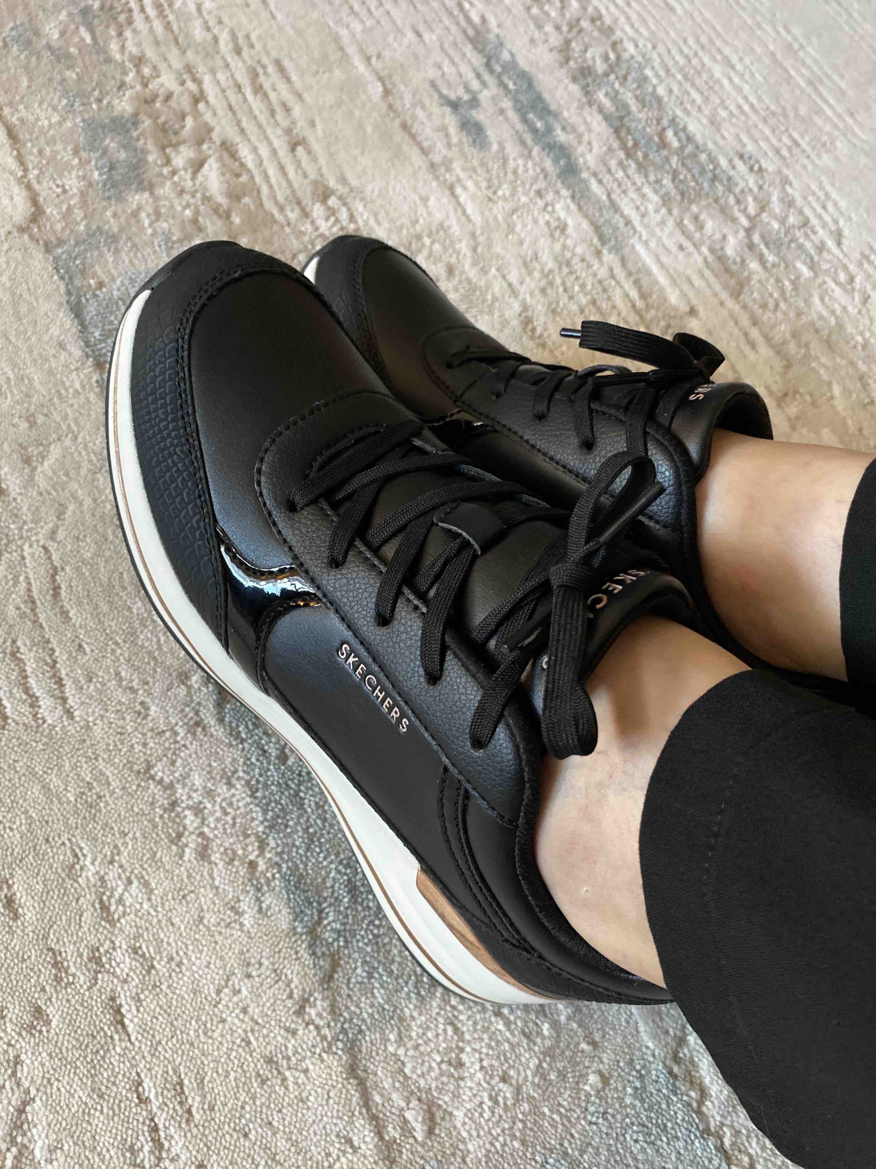 اسنیکر زنانه مشکی اسکیچرز Skechers 177345 BLK photo review