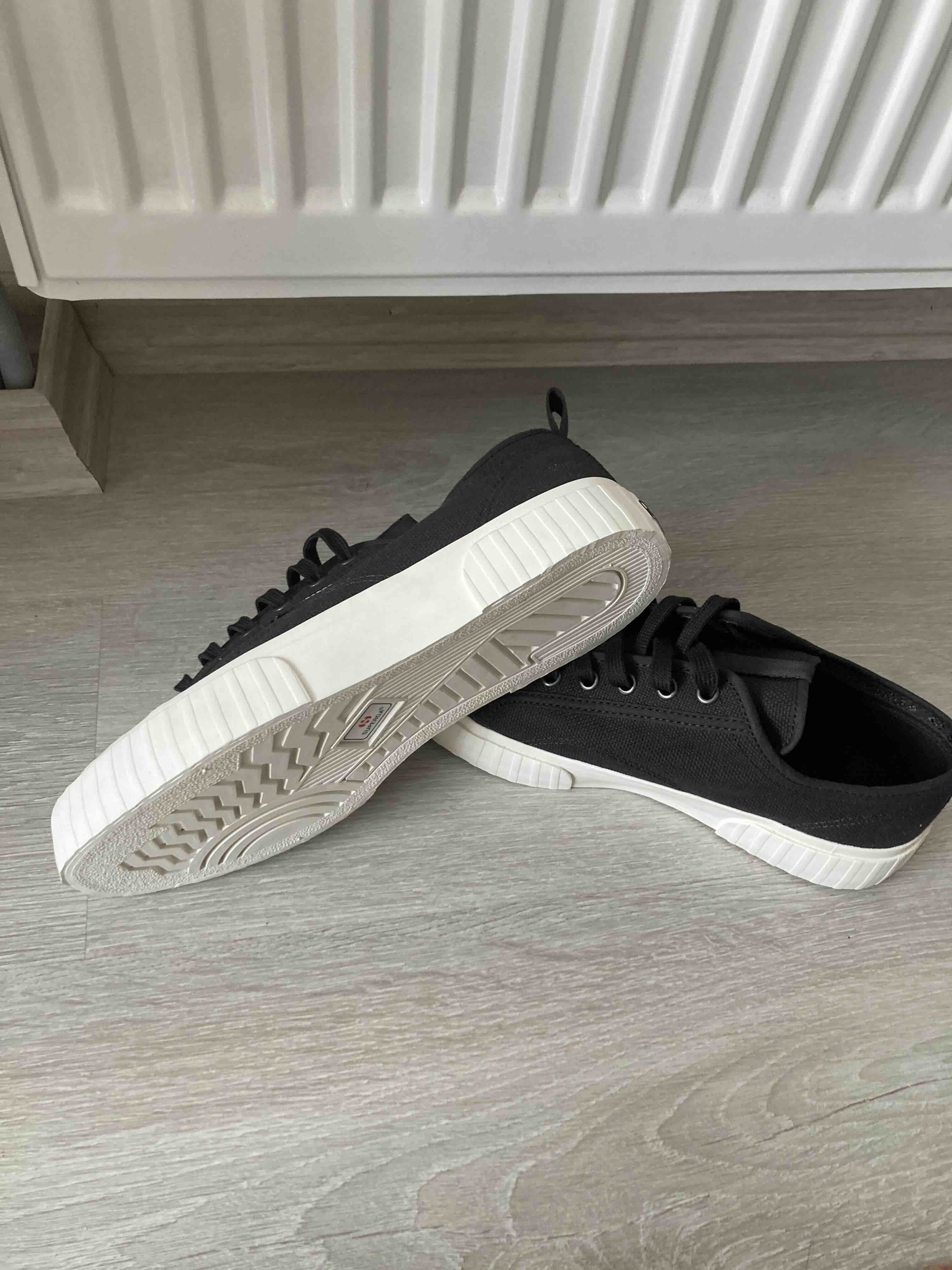 اسنیکر زنانه مشکی سوپرگا Superga S5125GW photo review