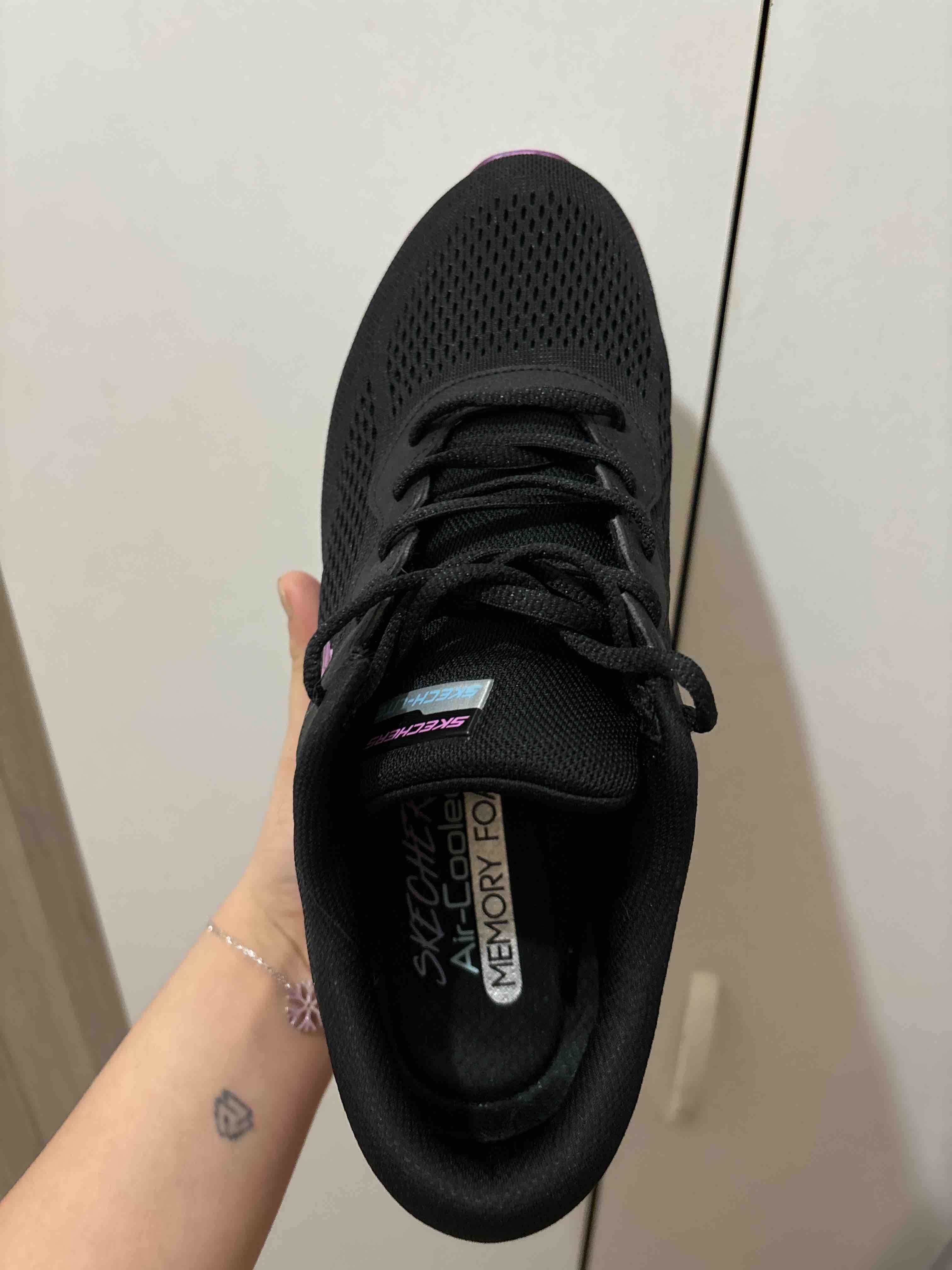 کتانی رانینگ زنانه مشکی اسکیچرز Skechers 150010TK BKPR photo review