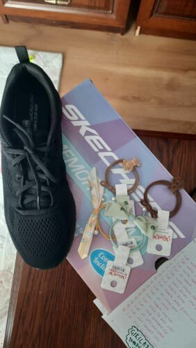 کتانی رانینگ زنانه مشکی اسکیچرز Skechers 104430 BBK photo review