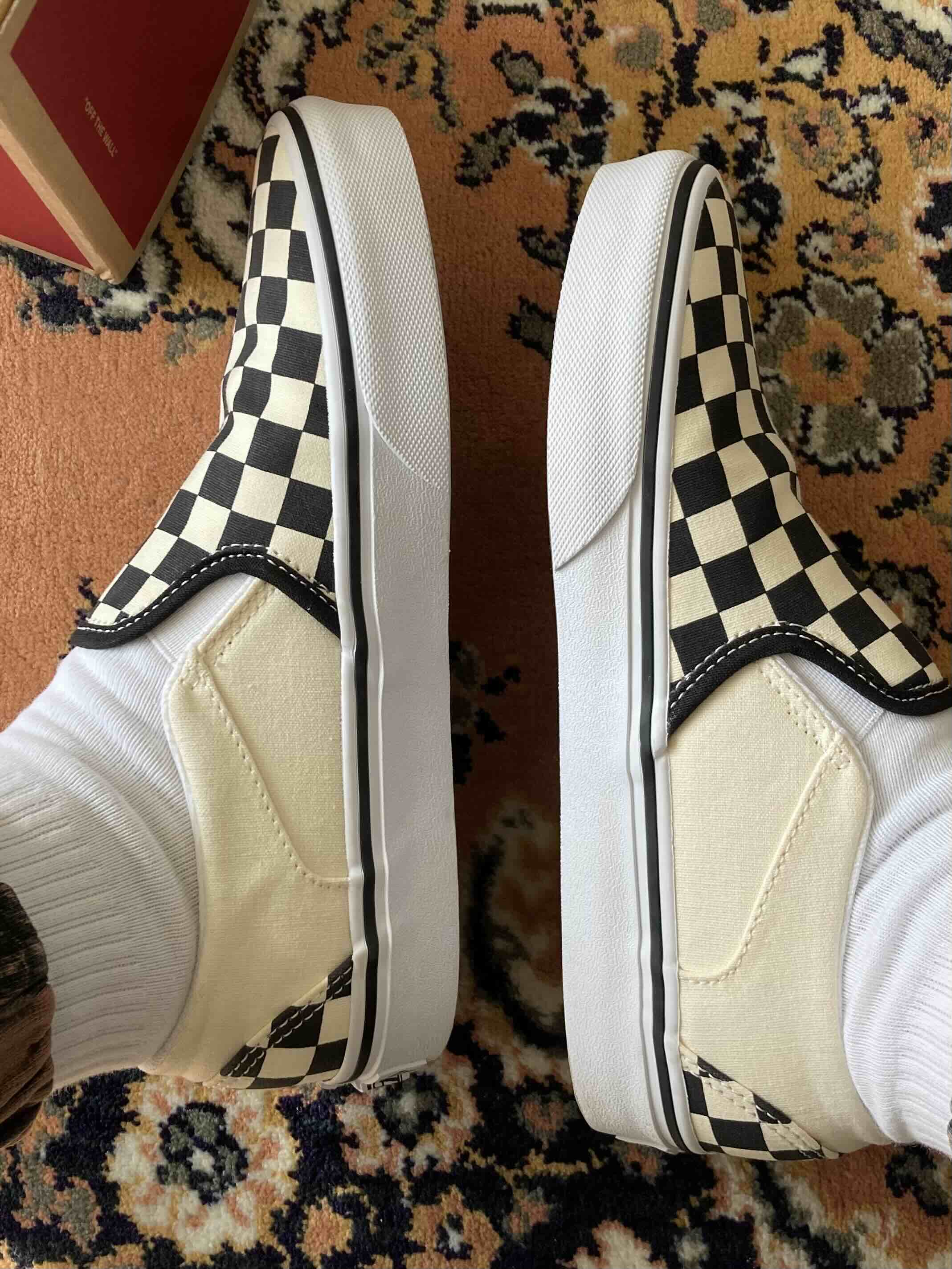 اسنیکر زنانه برند ونس Vans اورجینال VN000VOSAPK1 photo review