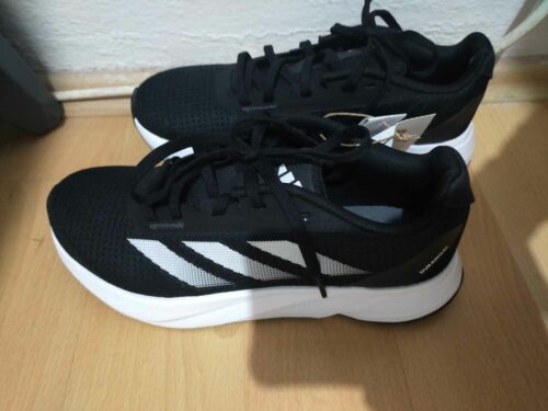 اسنیکر زنانه برند آدیداس adidas اورجینال IE7982 photo review