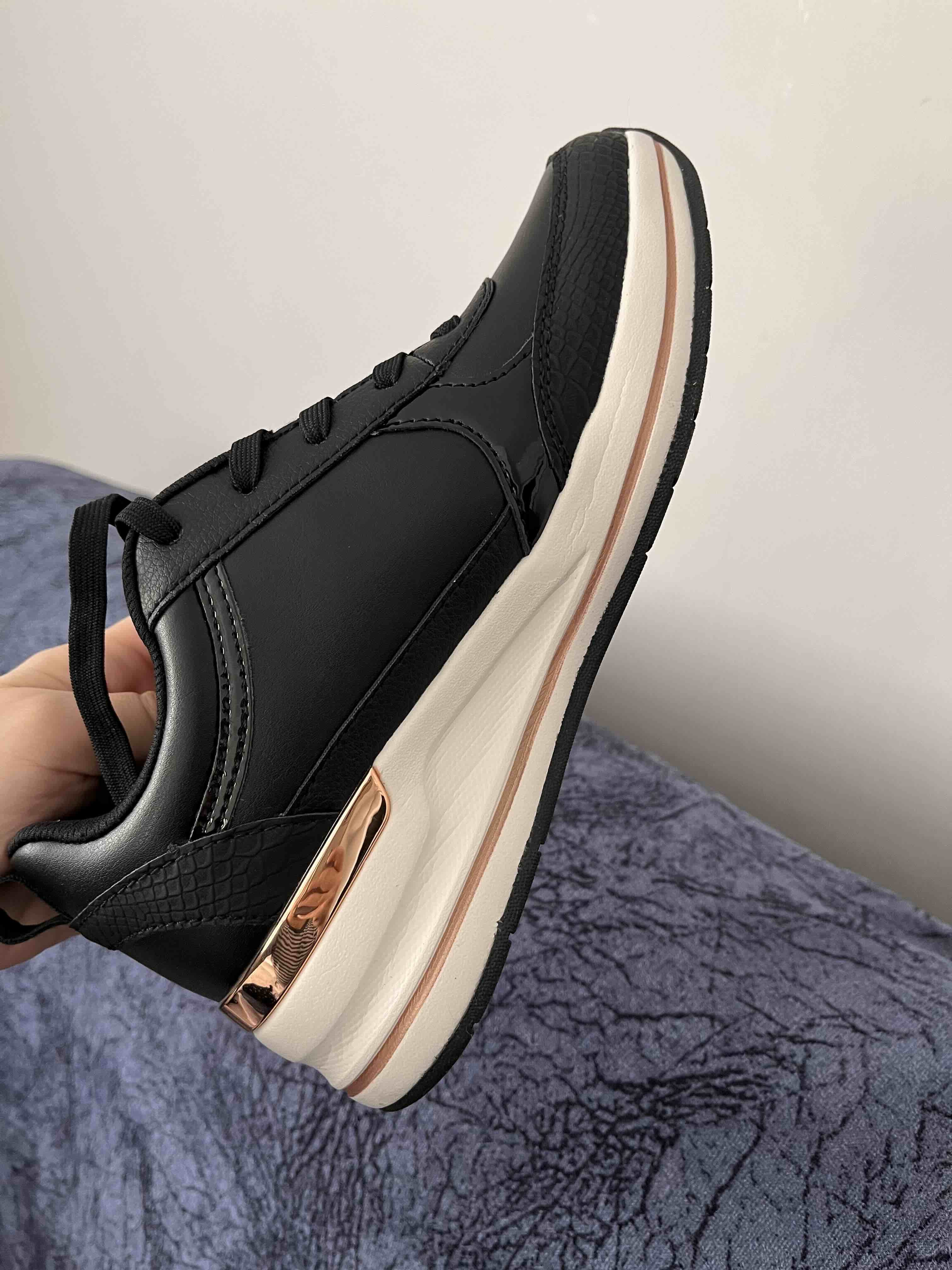 اسنیکر زنانه مشکی اسکیچرز Skechers 177345 BLK photo review