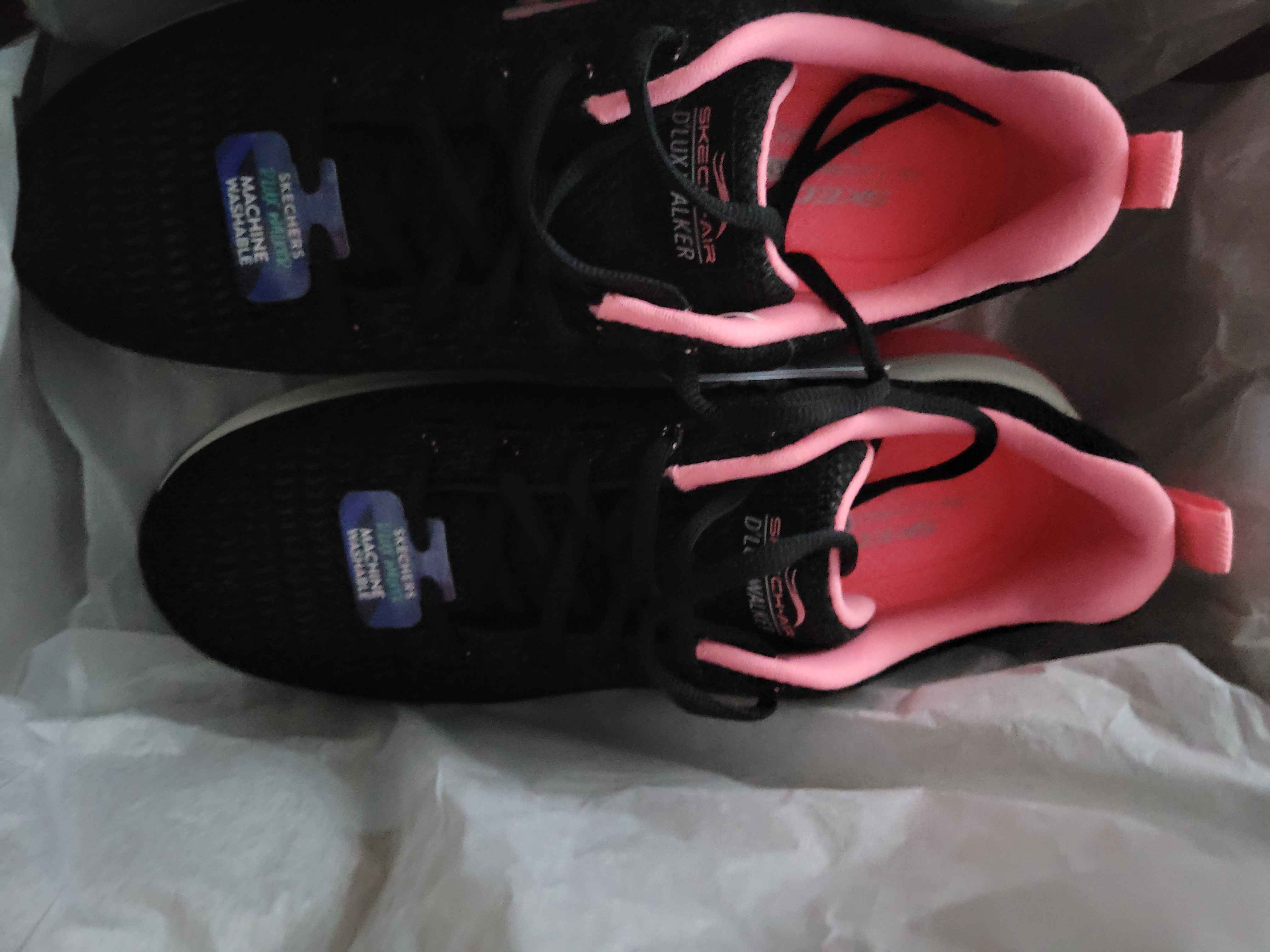 کتانی رانینگ زنانه مشکی اسکیچرز Skechers 150073 BKPK photo review