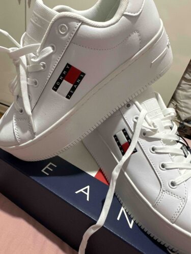 اسنیکر زنانه برند تامی هیلفیگر Tommy Hilfiger اورجینال EN0EN02518 photo review