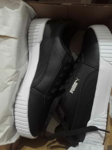 اسنیکر زنانه مشکی پوما Puma Carina 2.0 Jr 38618506 photo review