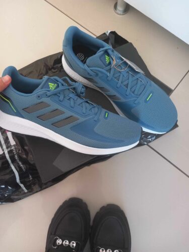 کتانی رانینگ زنانه رنگارنگ آدیداس adidas LEB65 photo review