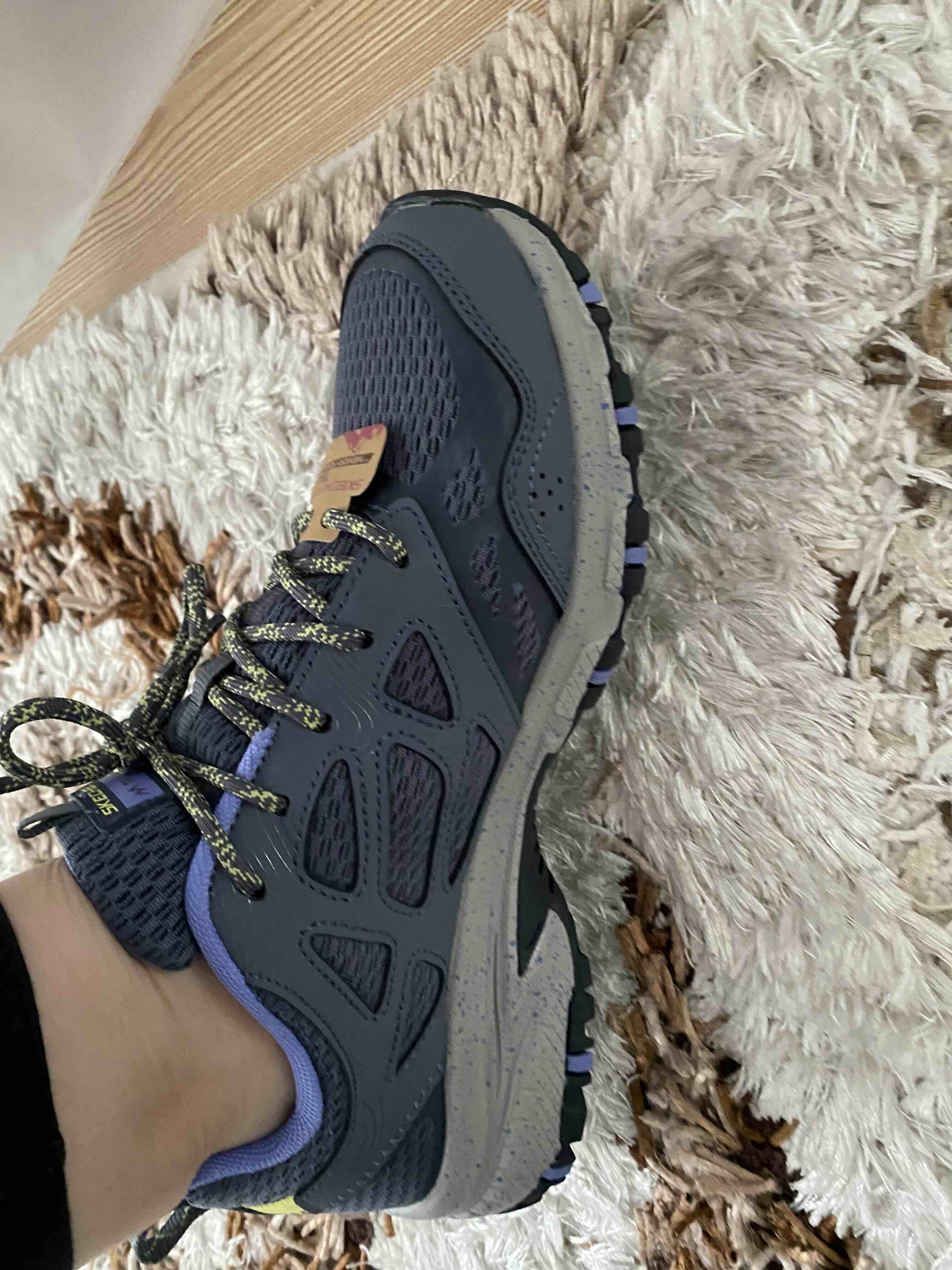 کتانی کوهنوردی زنانه خاکستری اسکیچرز Skechers 149821 SLT photo review