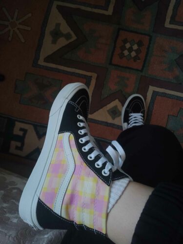 اسنیکر زنانه صورتی ونس Vans VN0A5KRUGBX1 photo review