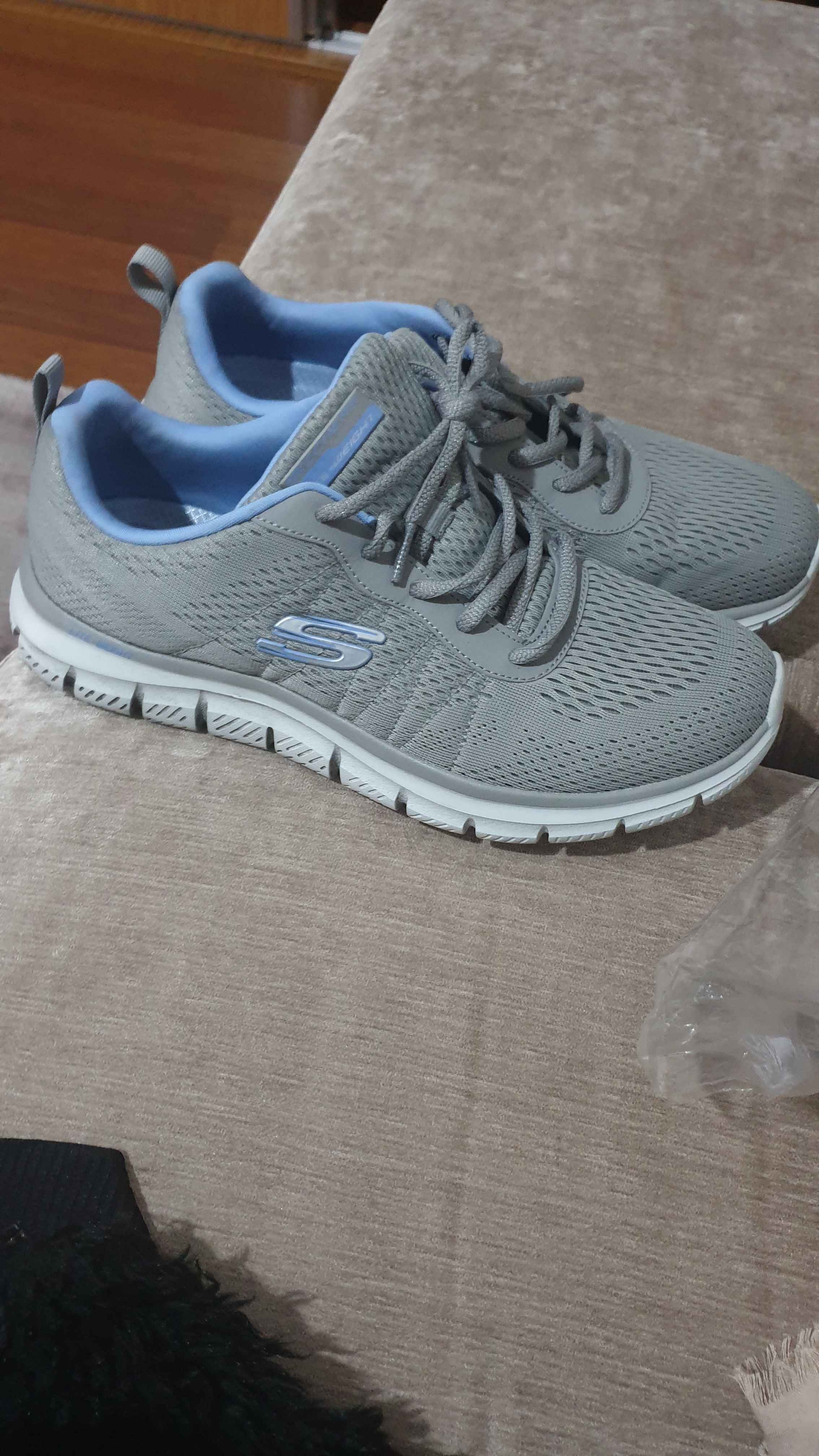 کتانی رانینگ زنانه بورگوندی اسکیچرز Skechers 150141TK GYBL photo review