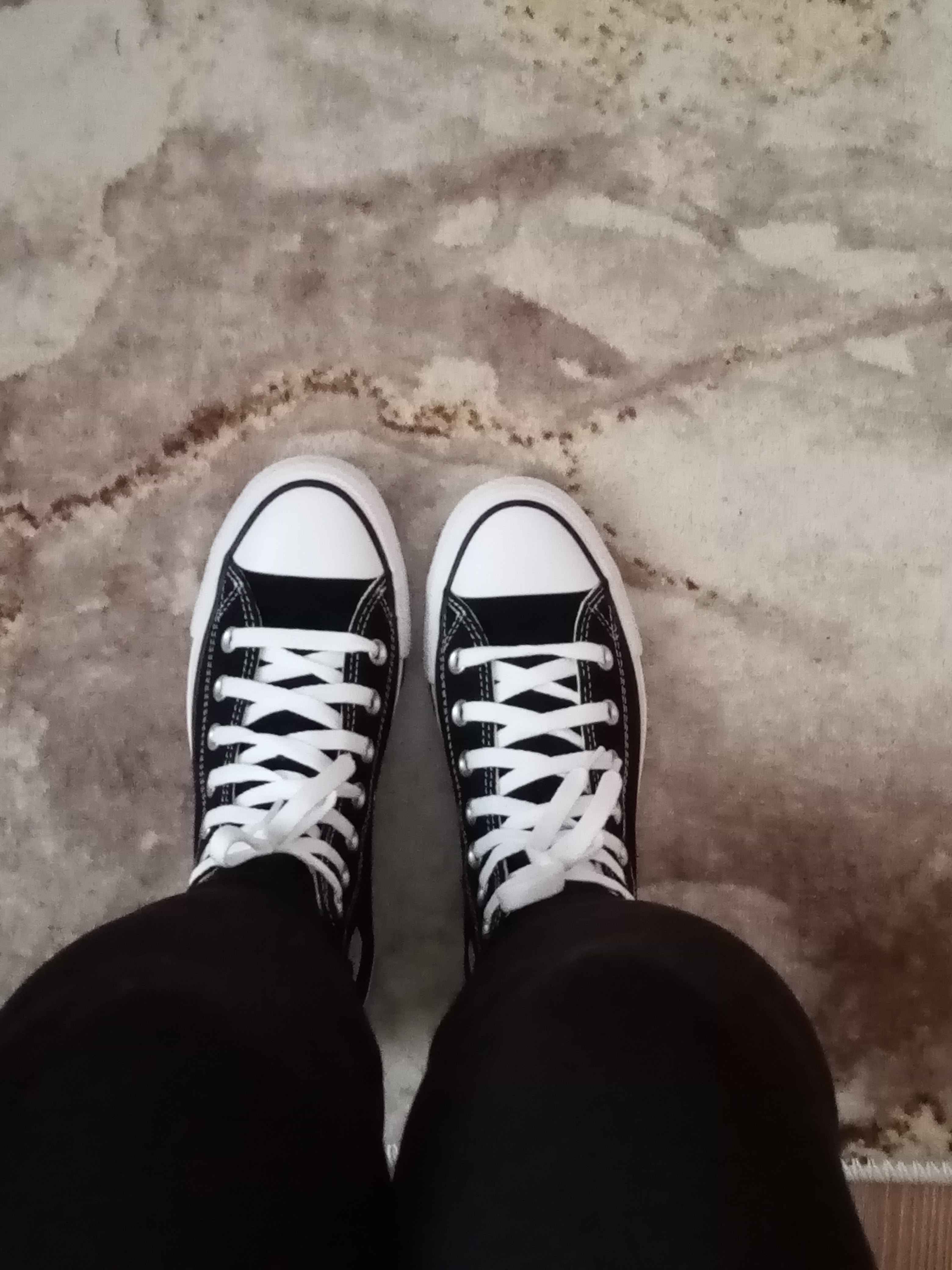 اسنیکر زنانه مشکی  Converse M9160F photo review