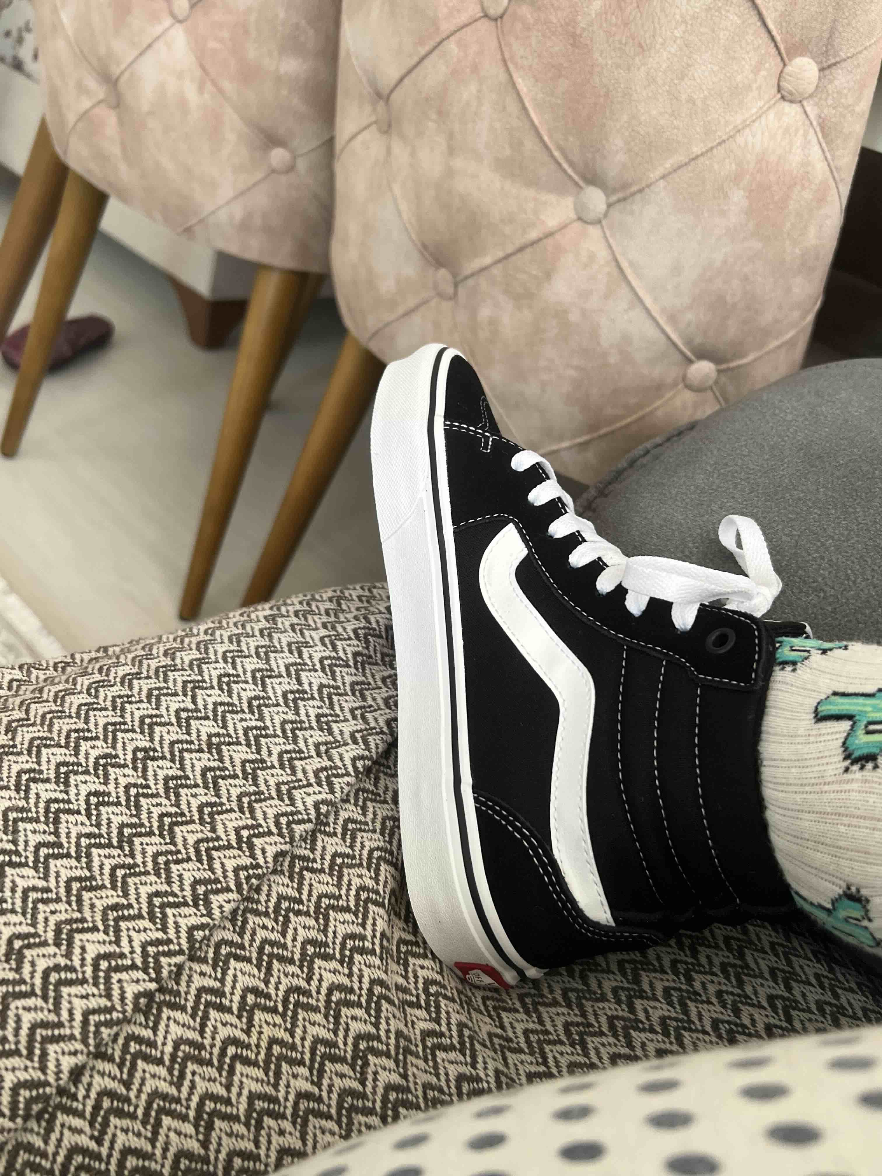 اسنیکر زنانه مشکی ونس Vans WM FILMORE HI photo review