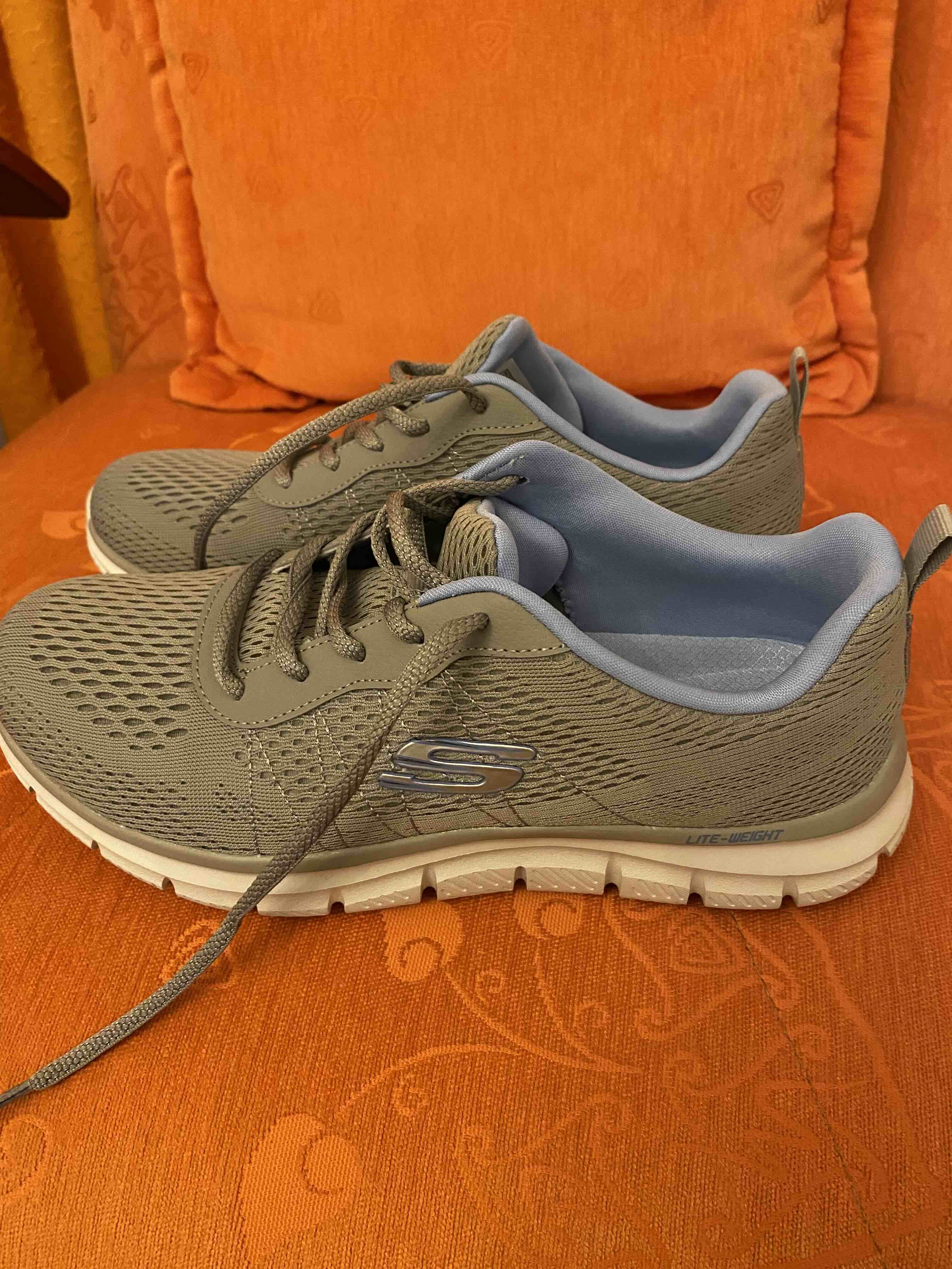 کتانی رانینگ زنانه بورگوندی اسکیچرز Skechers 150141TK GYBL photo review