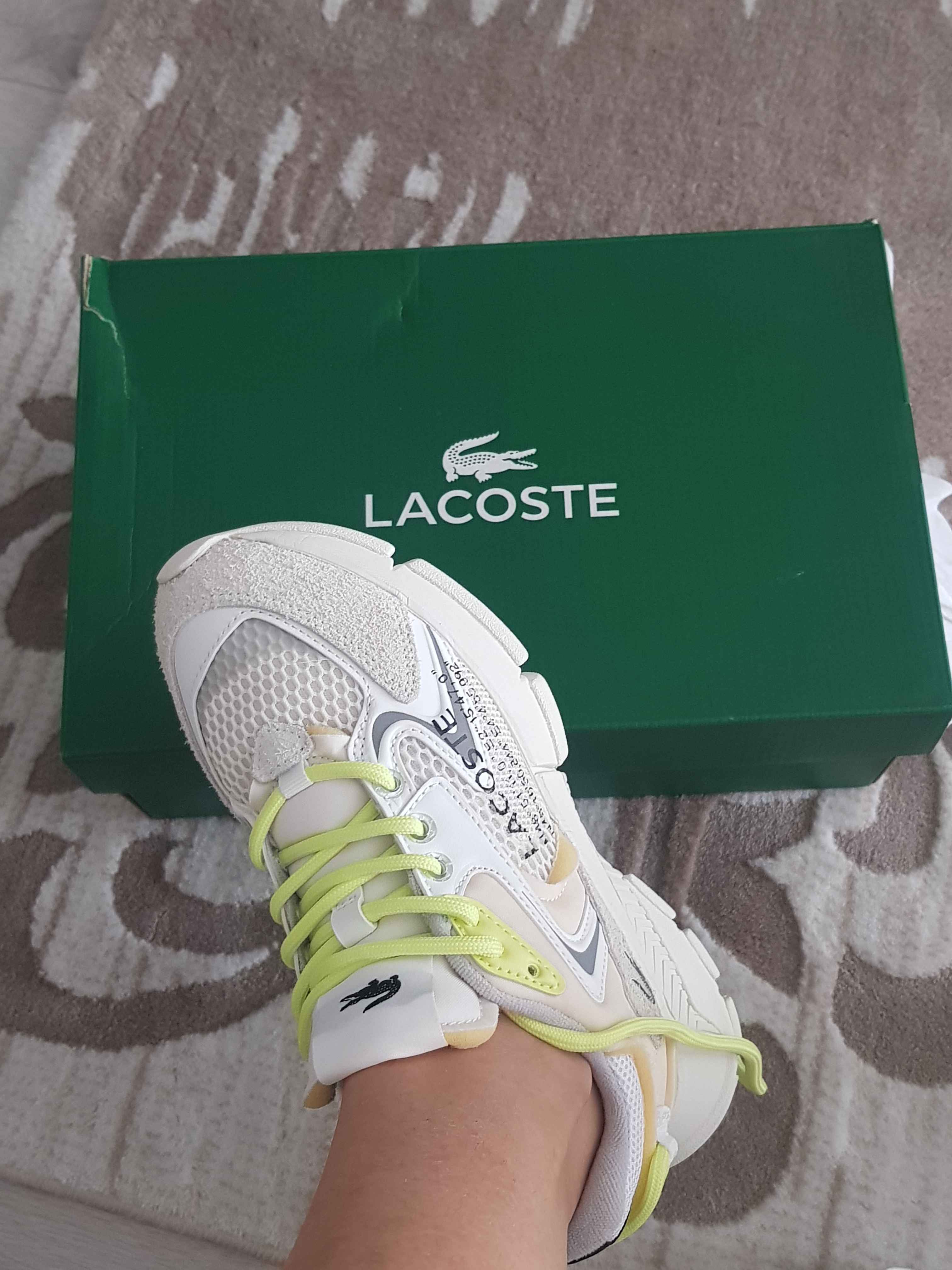 اسنیکر زنانه سفید لاکوست Lacoste 746SFA0003 photo review