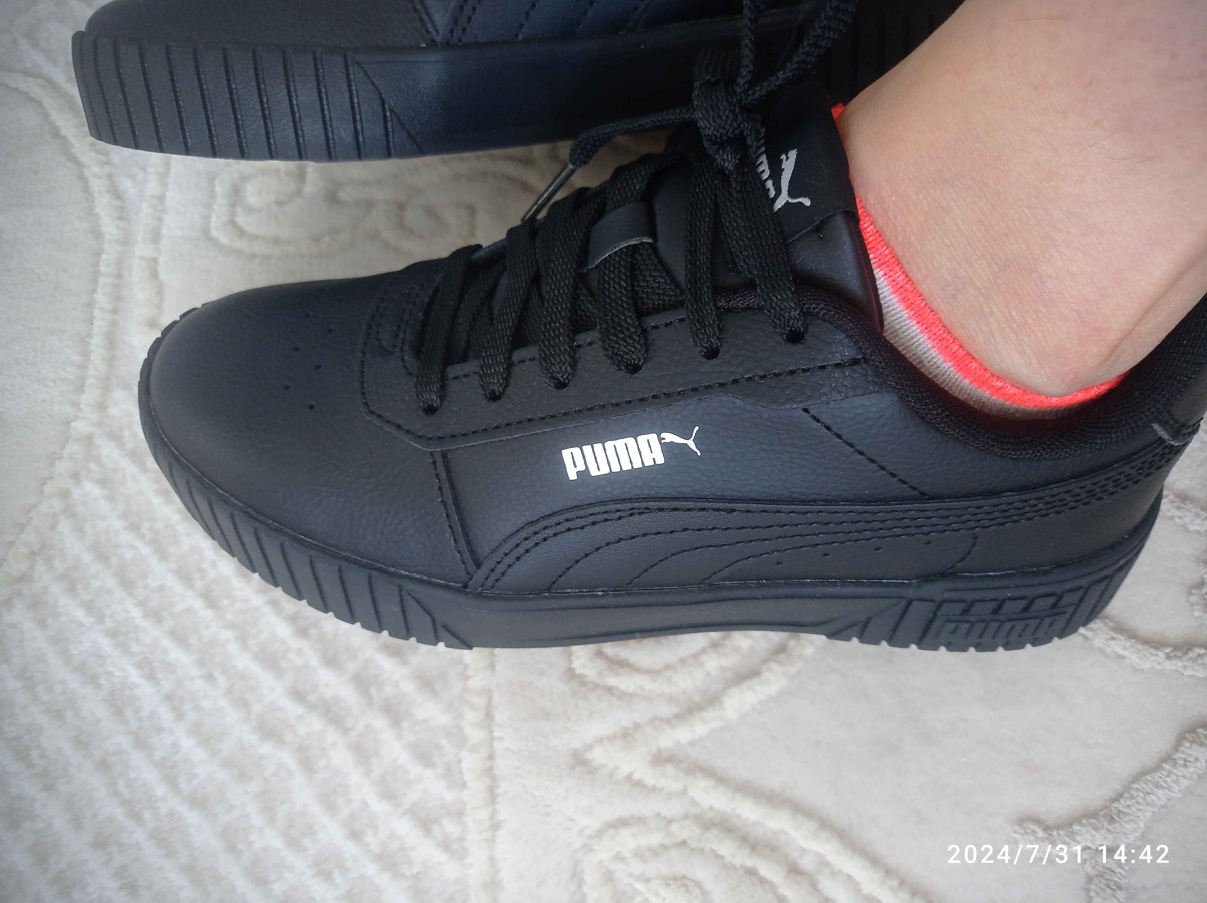 اسنیکر زنانه مشکی پوما Puma Carina 2.0 Jr 38618506 photo review